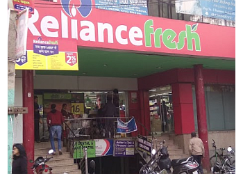 3 Best Supermarkets in Gurugram - Expert Recommendations