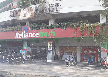 Reliance Fresh signature Indore