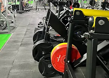 Revolution Fitness Studio