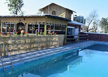 River Bank swimming Pool and Restaurant