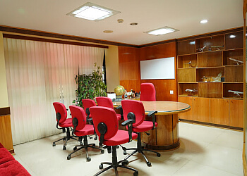 Riya The Travel Expert