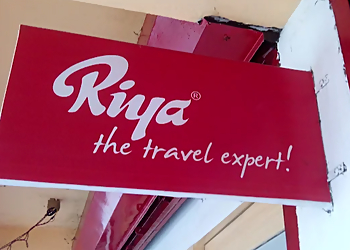 Riya The Travel Expert