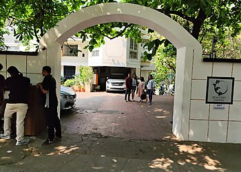 Roastery Coffee House