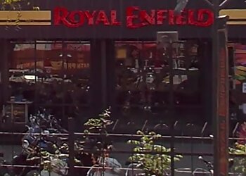 Aurangabad Motorcycle Dealers Royal Enfield Showroom-Ayansh Automobiles image 1