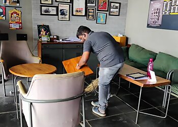 Royal Enfield Showroom Bikerz