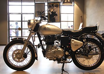 Royal Enfield Showroom-Trupti Auto World