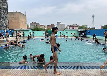 Royal Green Swimming Pool