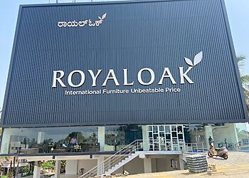 हुब्बली धारवाड़ फर्नीचर स्टोर Royaloak Furniture Hubli छवि 1