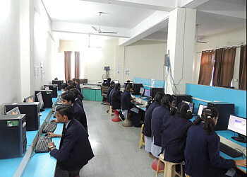 S R Public Sr. Sec. School