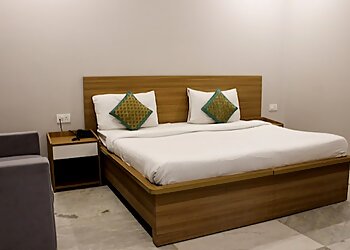 STEPiNN Ess Kay Ess Villa