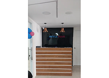 STYLE PLUZ Family Salon
