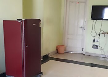 Sai Spoorthi Deluxe Women's Hostel