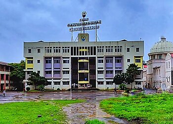 Sangameshwar College