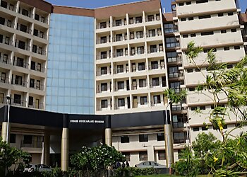 Sardar Vallabhbhai National Institute of Technology