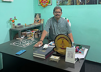 Satheesan Panicker - Bhaskara Jyothishalayam