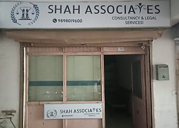 भावनगर तलाक वकील Shah Associates छवि 1