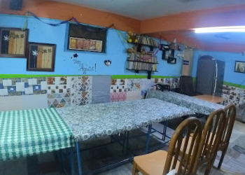 Shivani Ladies Hostel