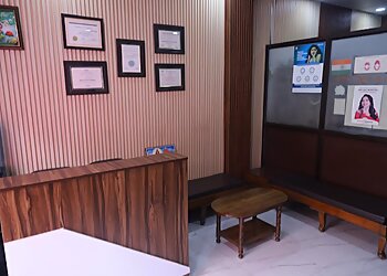 Shree Rishabh Dev Dental Care & Implant Centre