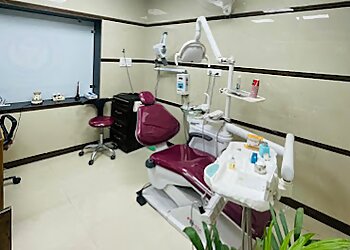 Shree Sain Dental Clinic & Implant Centre