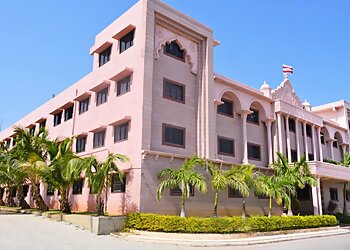 Shree Swaminarayan Gurukul International School