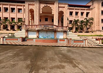 Navi Mumbai Boarding Schools Shree Swaminarayan Gurukul International School image 1