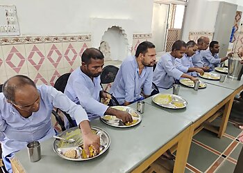 Shri Manav Seva Vradh Ashram