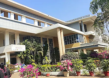 Shri Shankaracharya Institute Of Professional Management & Technology