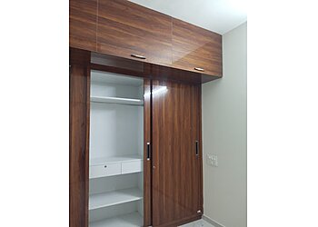 Shruti Estate Consultant