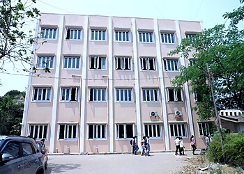 Smt. Chandibai Himathmal Mansukhani College