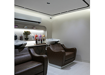 Solastaa Salon Regency Antilia - Maharashtra