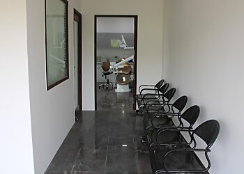 Sri Saraswathi Dental Clinic
