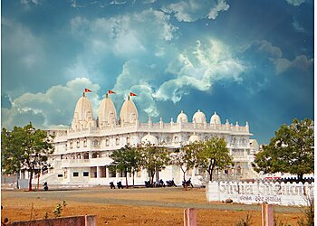 Rajkot Temples Sri Sri Radha Neelmadhav Dham  image 1