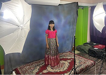 Sri Veenavani Music School