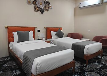 Sri Vintage Inn Hotel