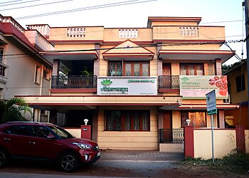 Mangalore Ayurvedic Clinics Srivedamaayu Ayurveda Hospital image 1