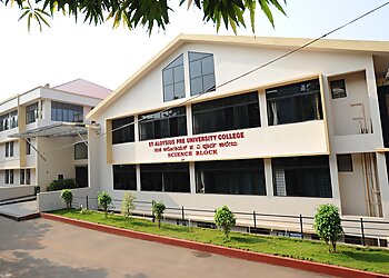 St Aloysius Pre-University College