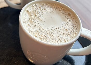 लुधिअना कैफे Starbucks Ludhiana  छवि 1