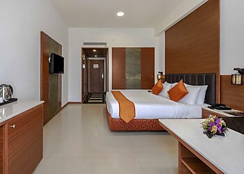 Sterling V Grand Madurai