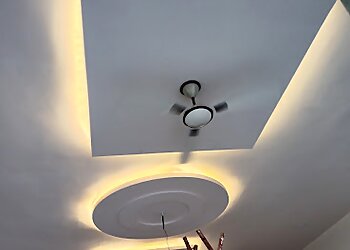 Super Hi-tech Electrician