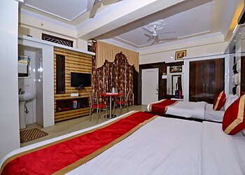Super OYO Hotel Ganpati Plaza
