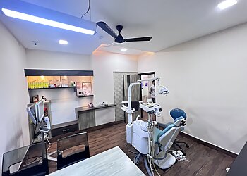 Suraksha Dental Park