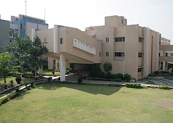Surat Municipal Institute of Medical Education & Research