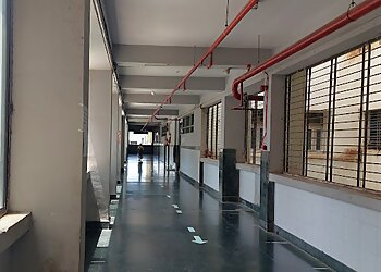 Surat Municipal Institute of Medical Education & Research