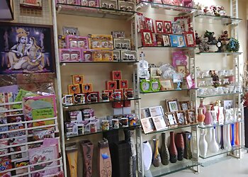 Surbhi Flower Decorators & Gifts Gallery