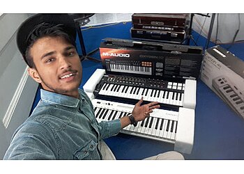 Swaranjali Sangeet Sansthan