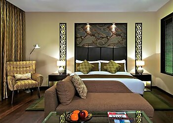 Taj Dal View, Srinagar