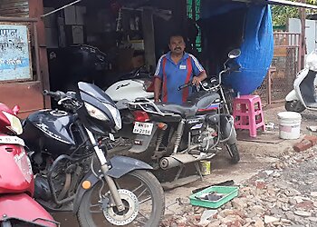 Tanishka Two wheeler auto garage