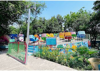 Tau Devilal Town Park Faridabad