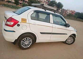 Taxi Cab Service Near Me Moradabad