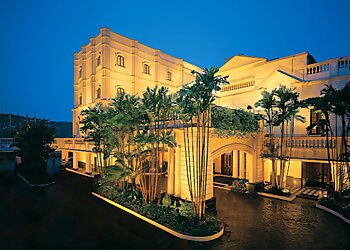 Kolkata 5 Star Hotels The Oberoi Grand Kolkata image 1